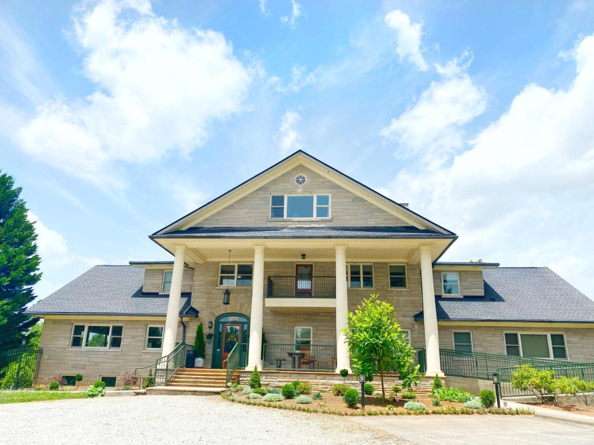 Skylaranna Resort & Spa Hendersonville Luaran gambar
